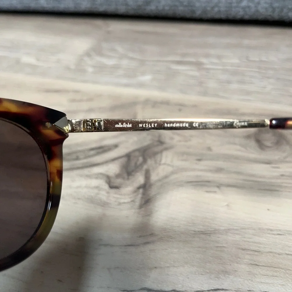 Stella & Dot Wesley Sunglasses Womens OS Tortoise Shell Gold Cat‎ Eye Brown